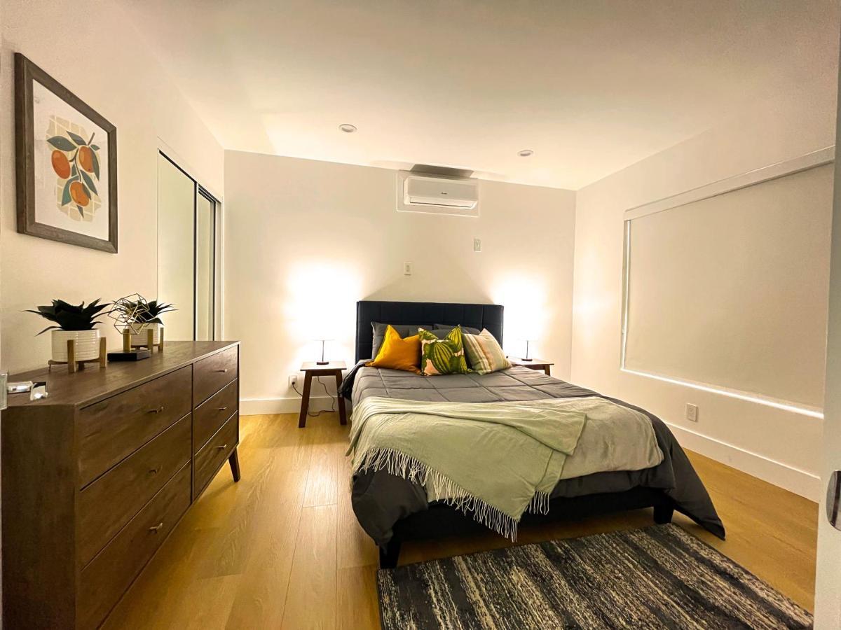 Hollywood/Thai Town Courtyard Apartment ロサンゼルス エクステリア 写真